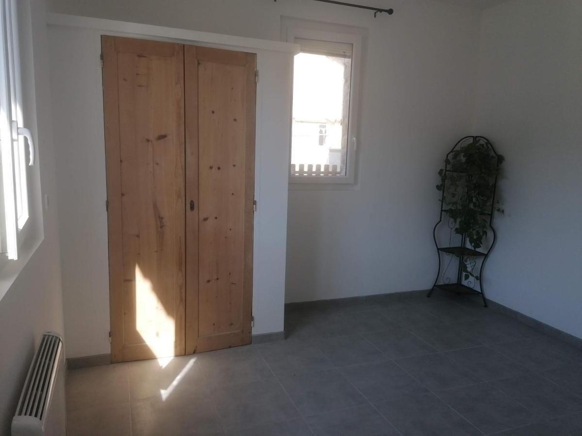 Dans Partie De Mas En Camargue Apartamento